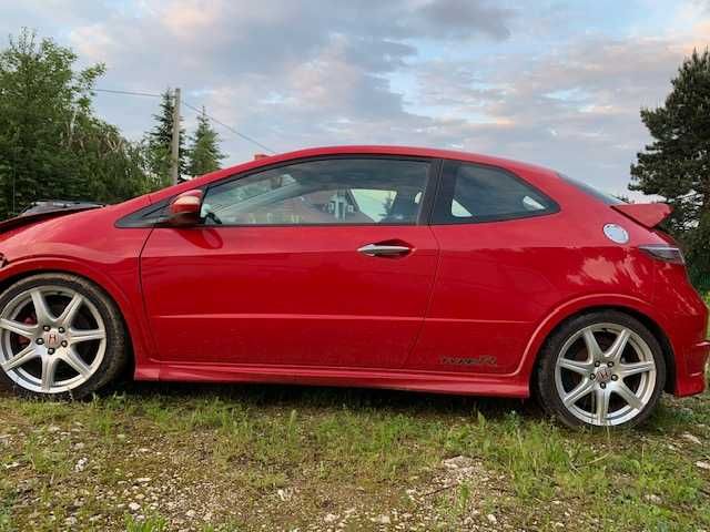 Honda Civic VIII Type R UFO Fotele tył