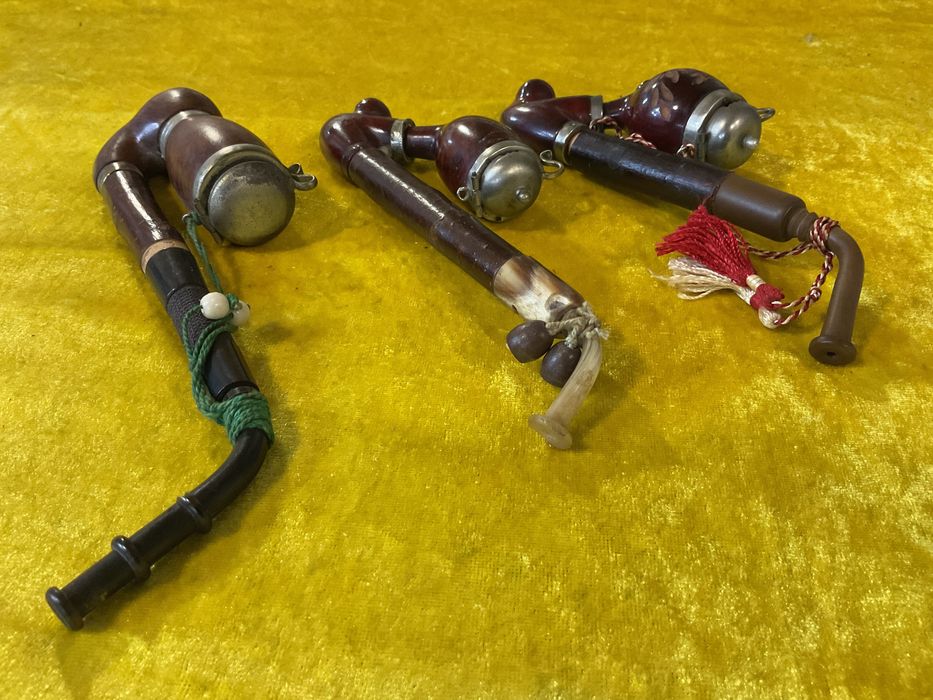 Cachimbos trabalhados antigos