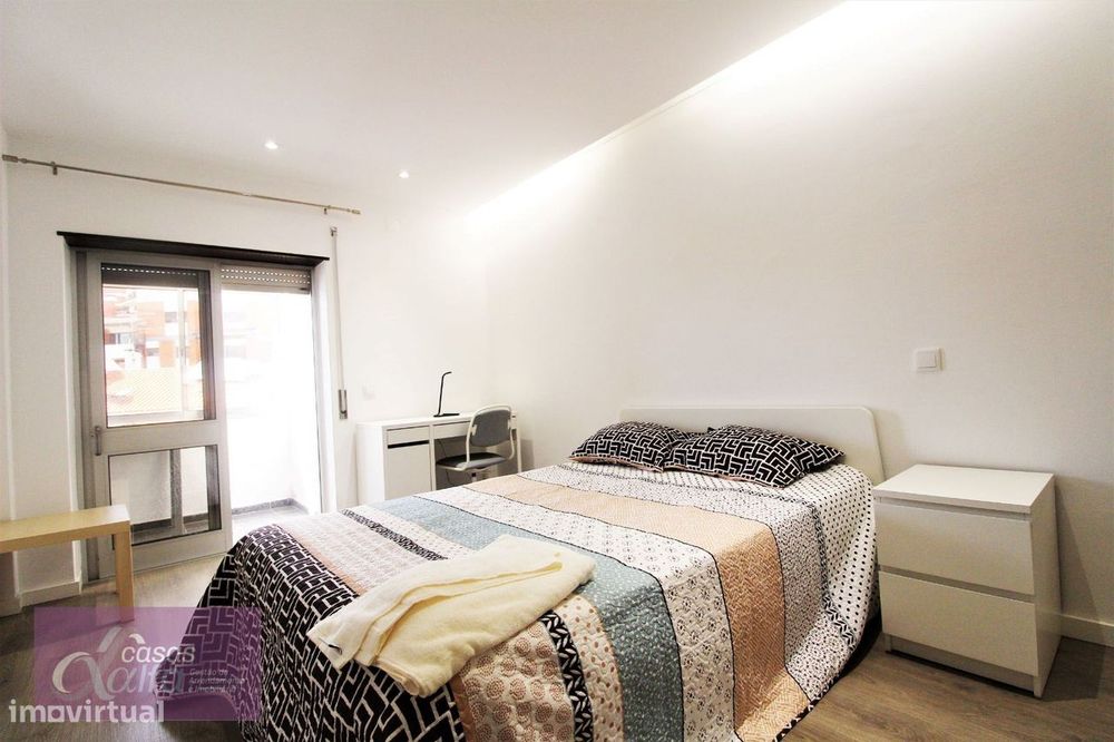 Quartos a meninas estudantes em Leiria