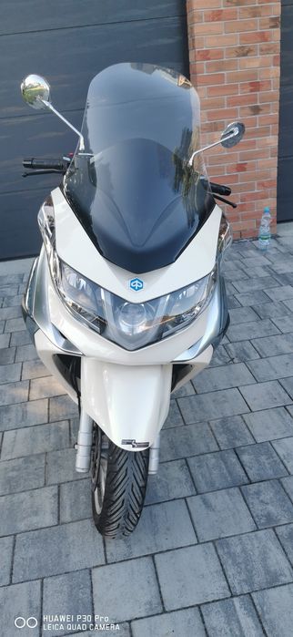 Skuter Piaggio X10, mały przebieg