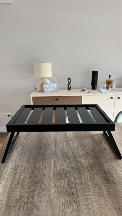 Bandeja  elevada Preta