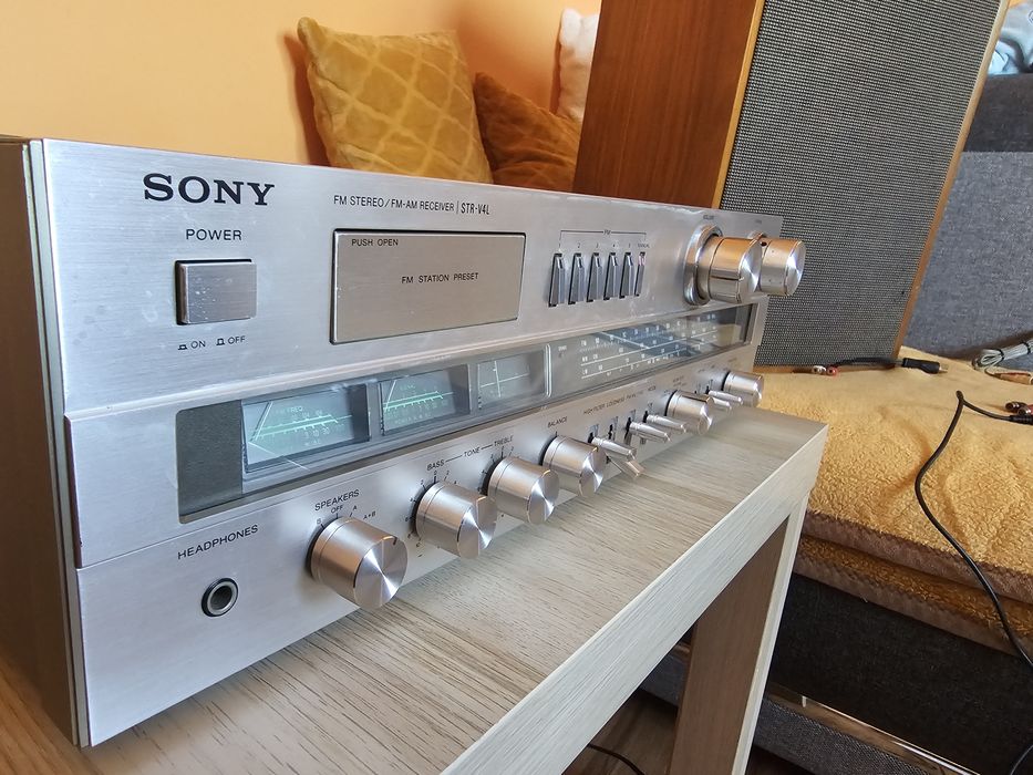 Sony STR - V4L amplituner