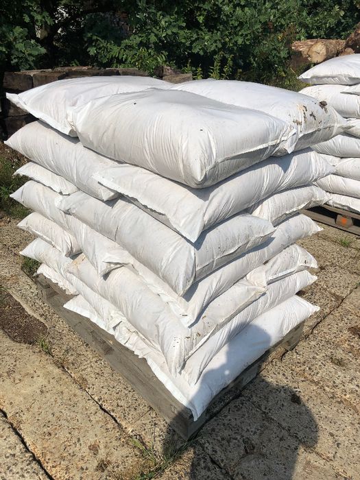 Trocina, trociny w workach 50l.