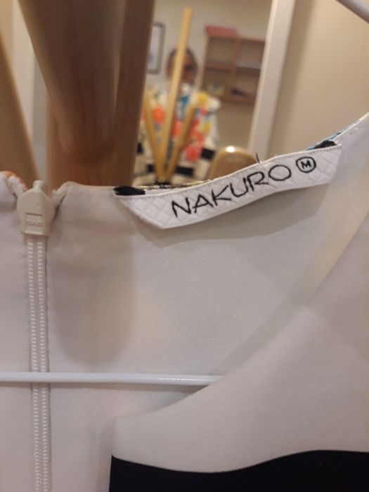 Blusa Nakuro, em estado muito bom. Está  como nova