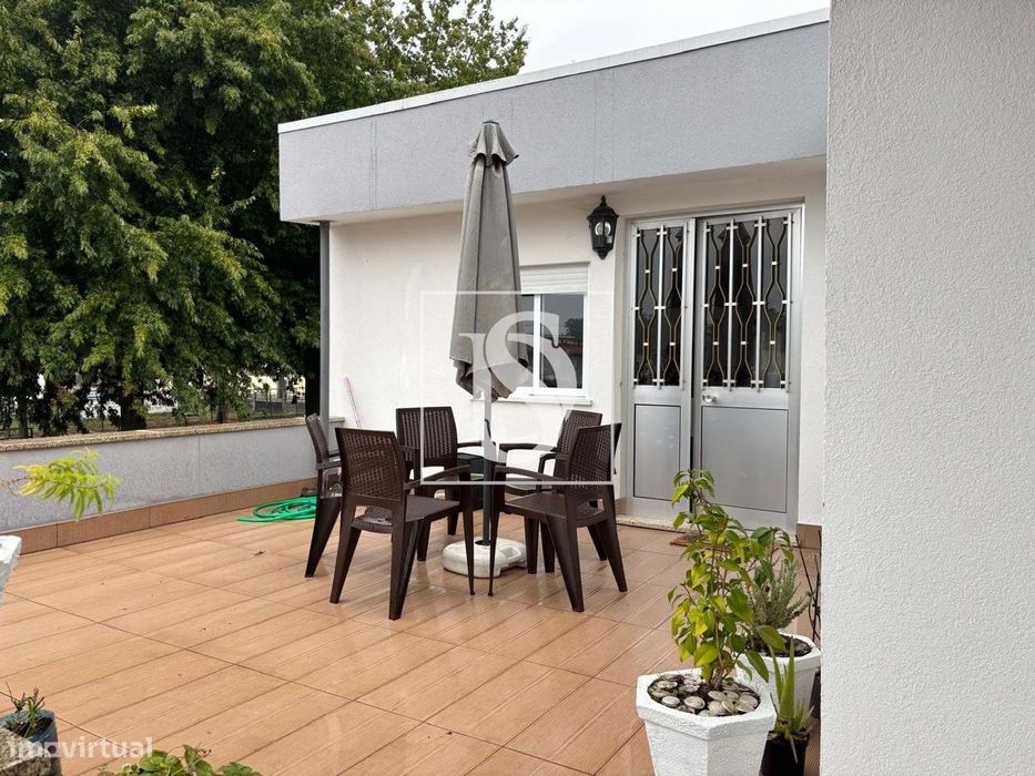 Charme e historia - T2+1 Andar moradia - Barroselas