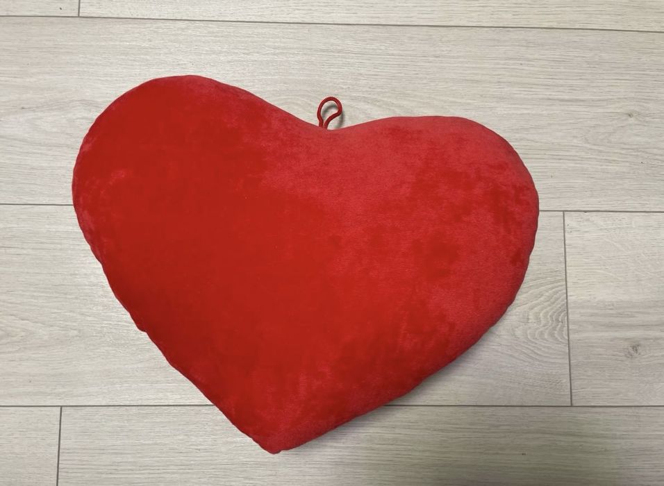 М’яка плюшева подушка-серце кохання 45*32 см