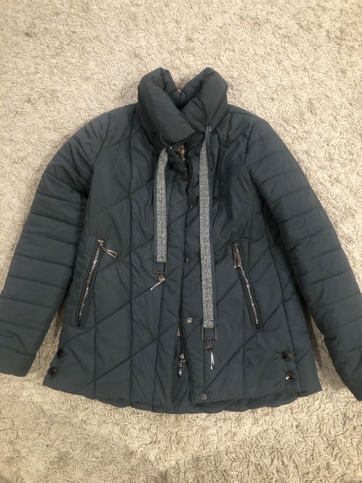 Курточка жіноча 44-46 розмір