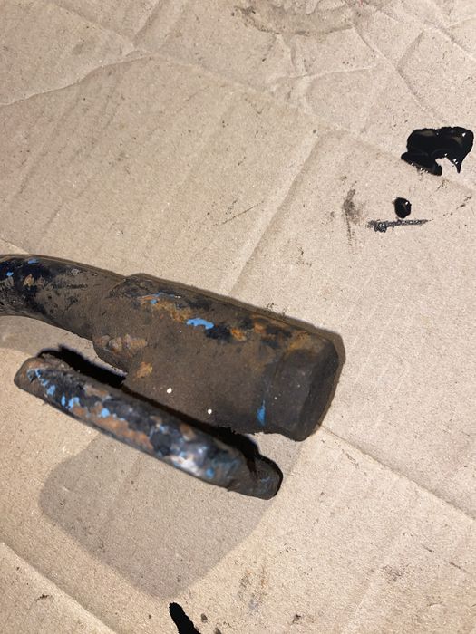 Запчастини мтз д240 а саме масло насос 36з трубки подачі забору
