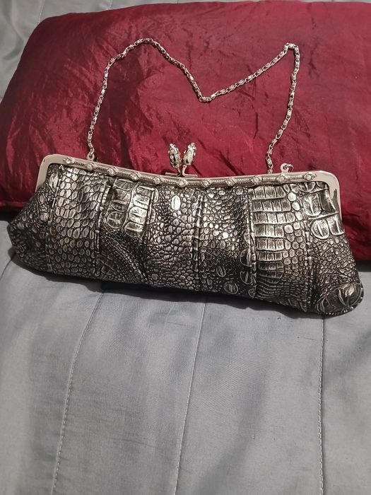 Bolsa toilete pratiada