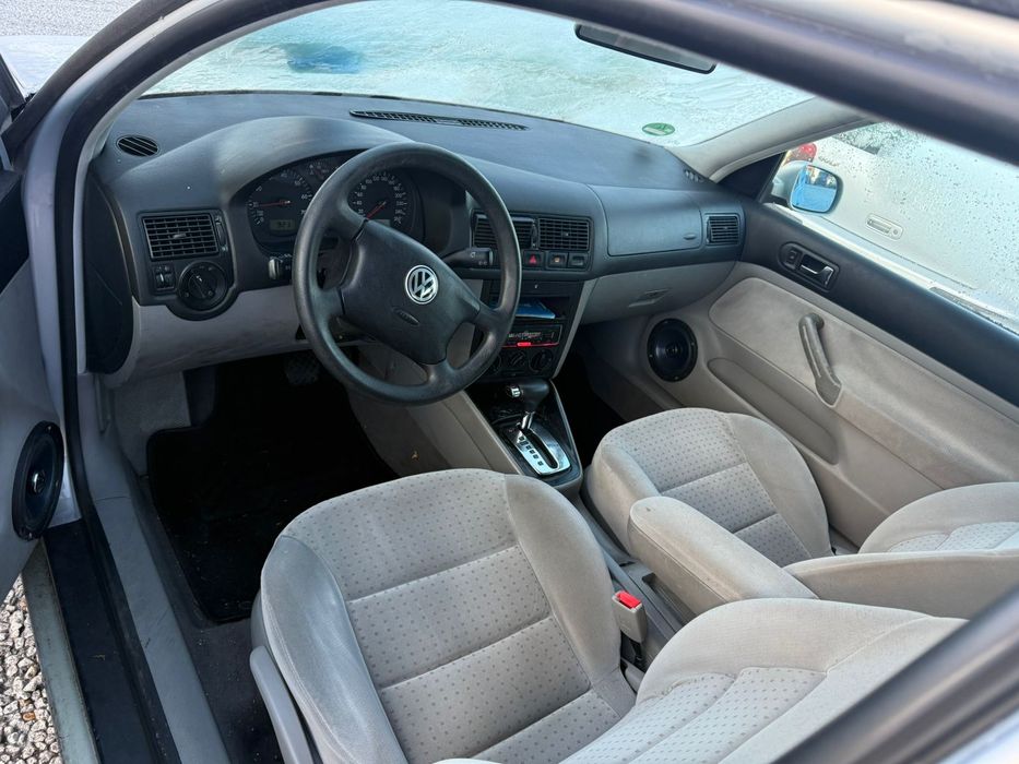 Фольцваген Гольф 4-Автомат