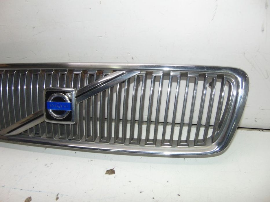 Volvo v70 grelha frontal/Peugeot 206 friso