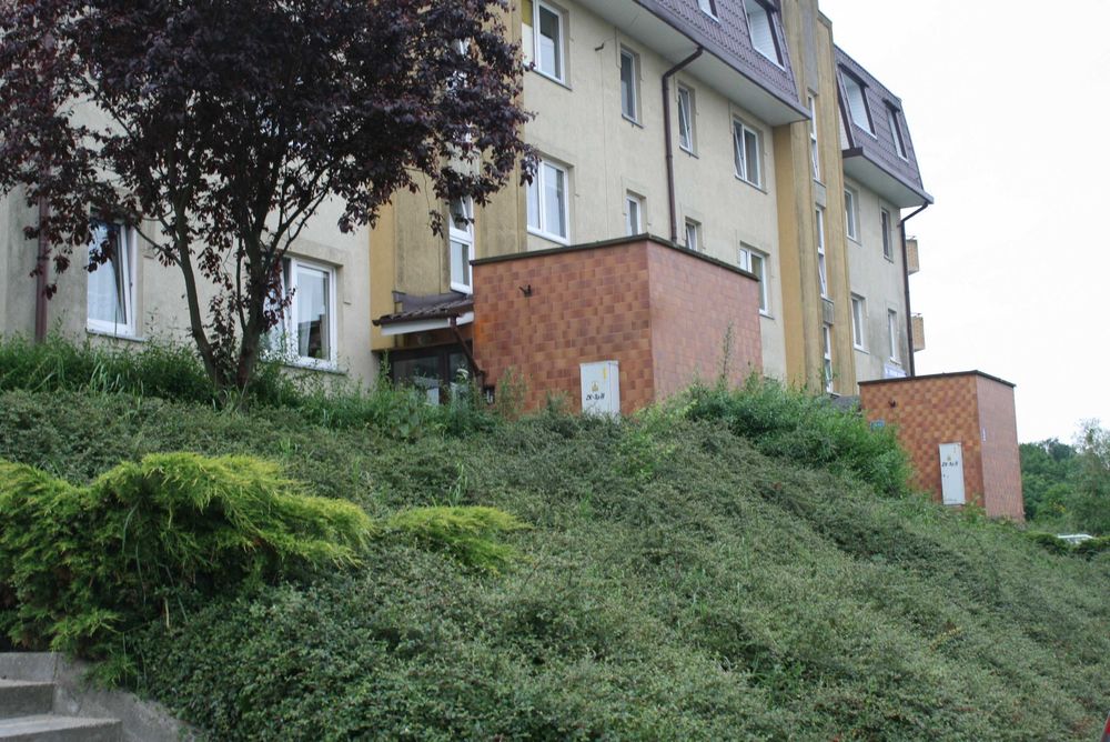 Przestronne 2-pokojowe mieszkanie z balkonem na osiedlu Bukowym