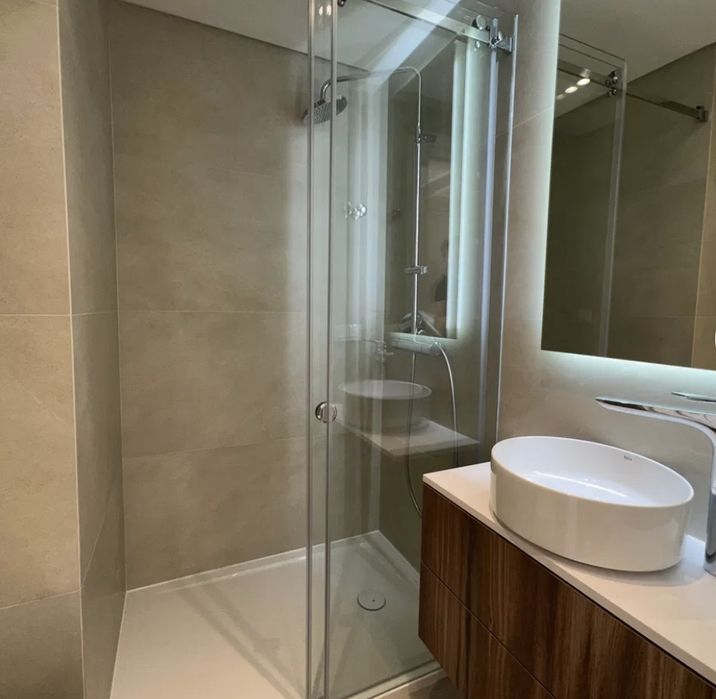 Apartamento T2 Novo a Estrear | Vista Rio Tejo | Luxo e Conforto