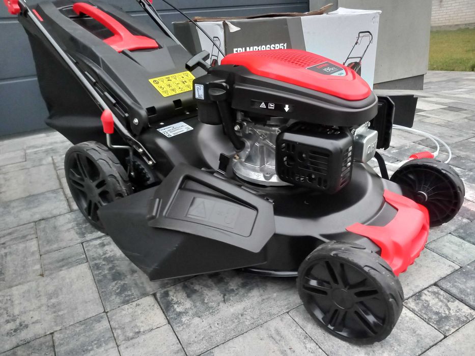 Kosiarka spalinowa z napędem fplmp196 silnik Loncin