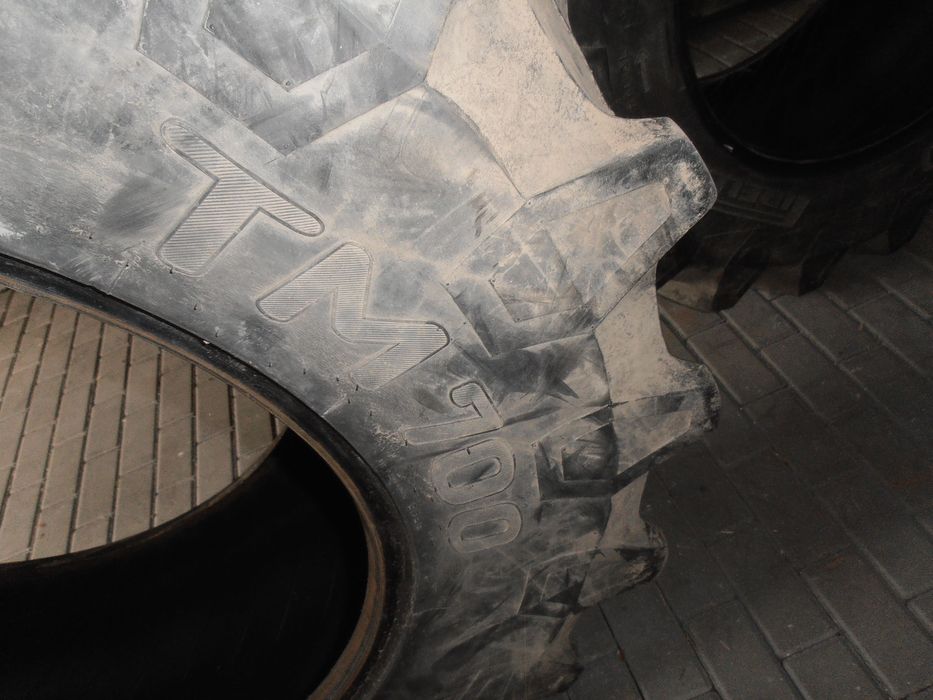Opony 480/70 R-30