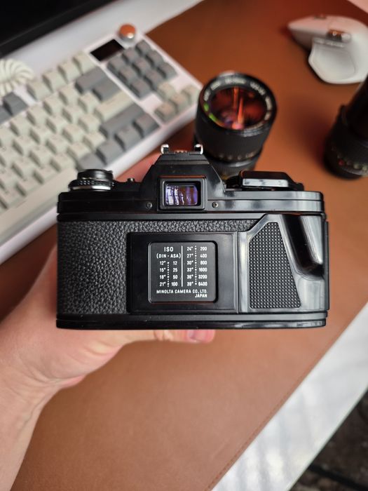 Плівкова камера Minolta X-700 в ідеалі + 3 об'єктиви.