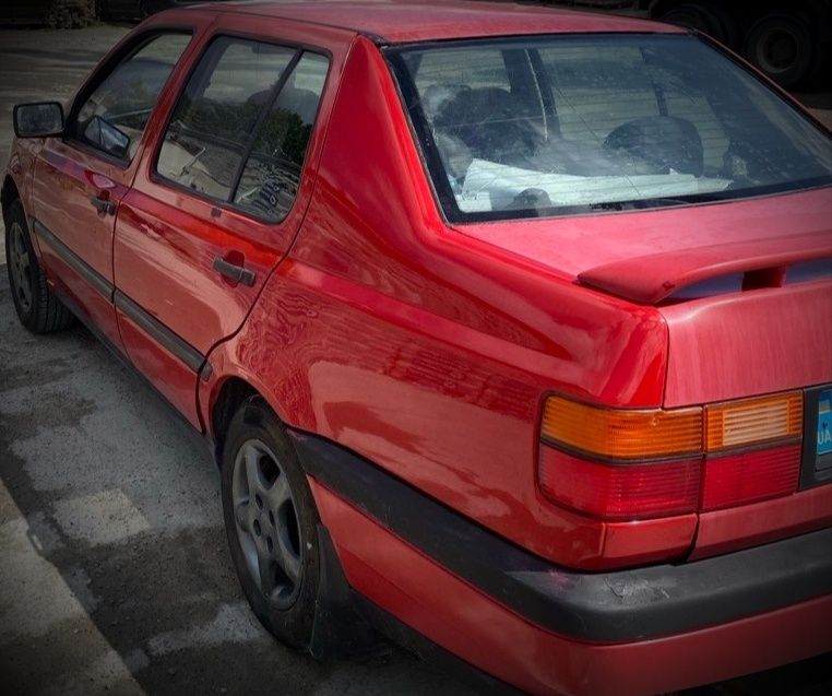 Volkswagen Vento 1994 VIN WVWZZZ1HZRW656614 фото оголошення 3 з 4
