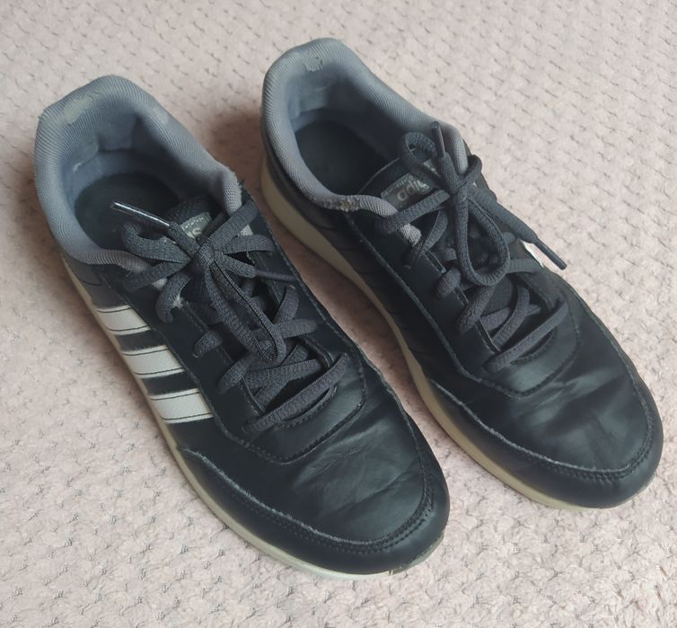 Buty dla chłopca Adidas sportowe 36,2/3