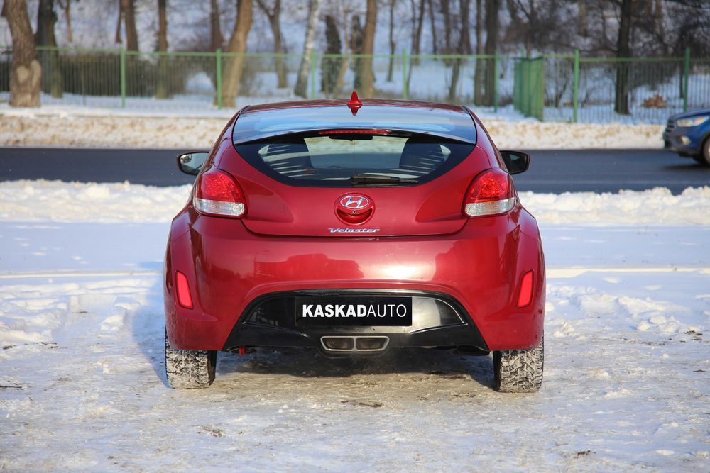 Hyundai Veloster