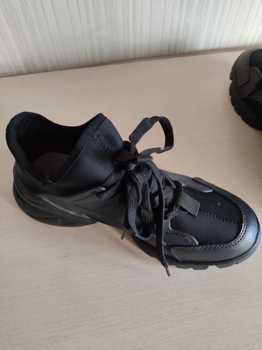 Ботинки осень новые стелька 23.