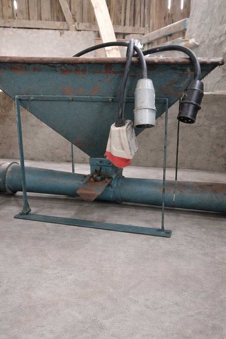 Dmuchawa 4kw wraz z rurami w pełni sprawna