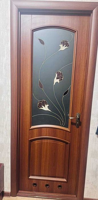 Продам міжкімнатні двері