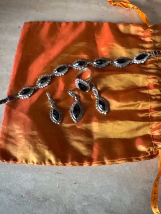 Набір прикрас зі срібла з Агатом