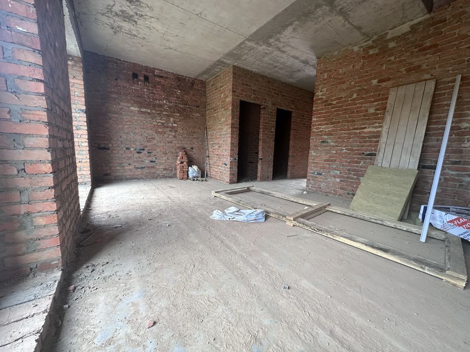 Продаж дуплексів в центрі міста