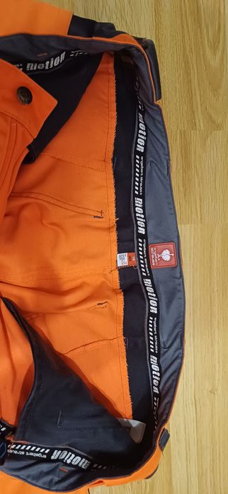 Strauss робочі штани б/у .58 розмір