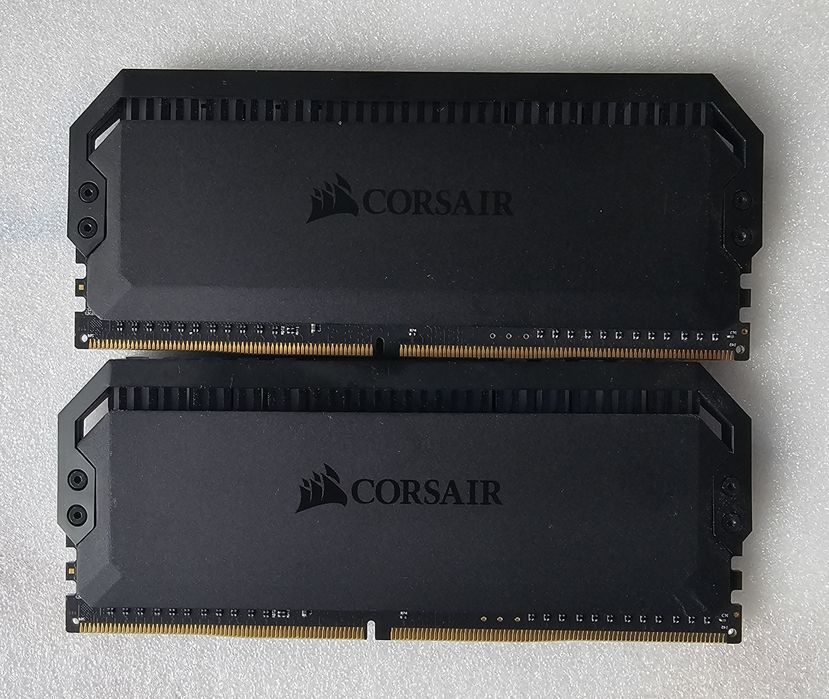 Pamięć RAM Corsair Dominator Platinum  - 4000 Mhz