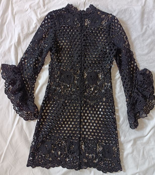 Ażurowa, szydełkowa sukienka midi