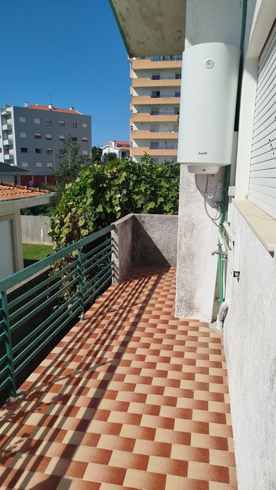Arrendamento do 1 andar T3 de uma casa