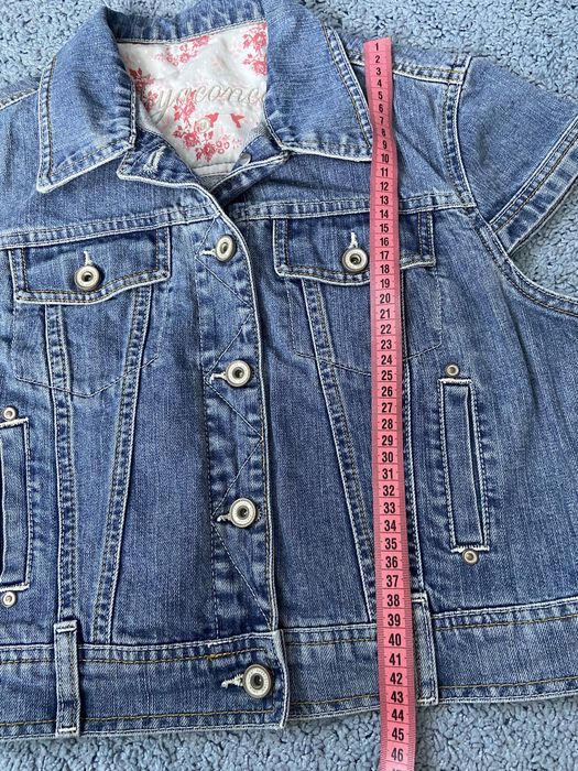 Женский джинсовый пиджак болеро