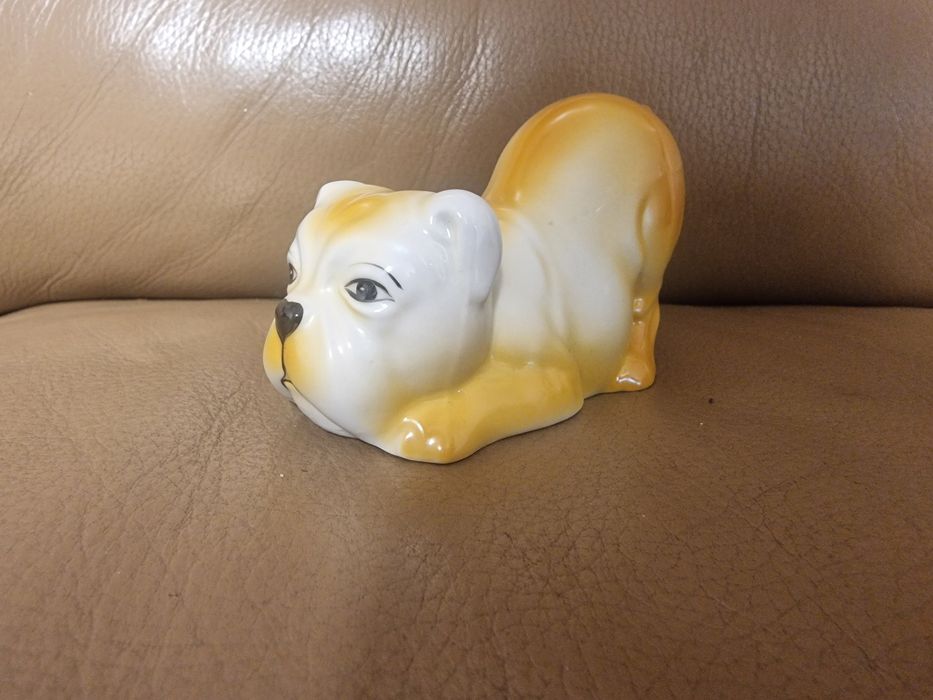 Статуетка бульдог, Коростень