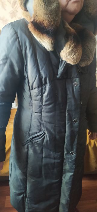 Женский пуховик 46-48/50