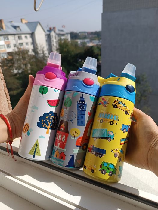 Дитячий термос з носиком