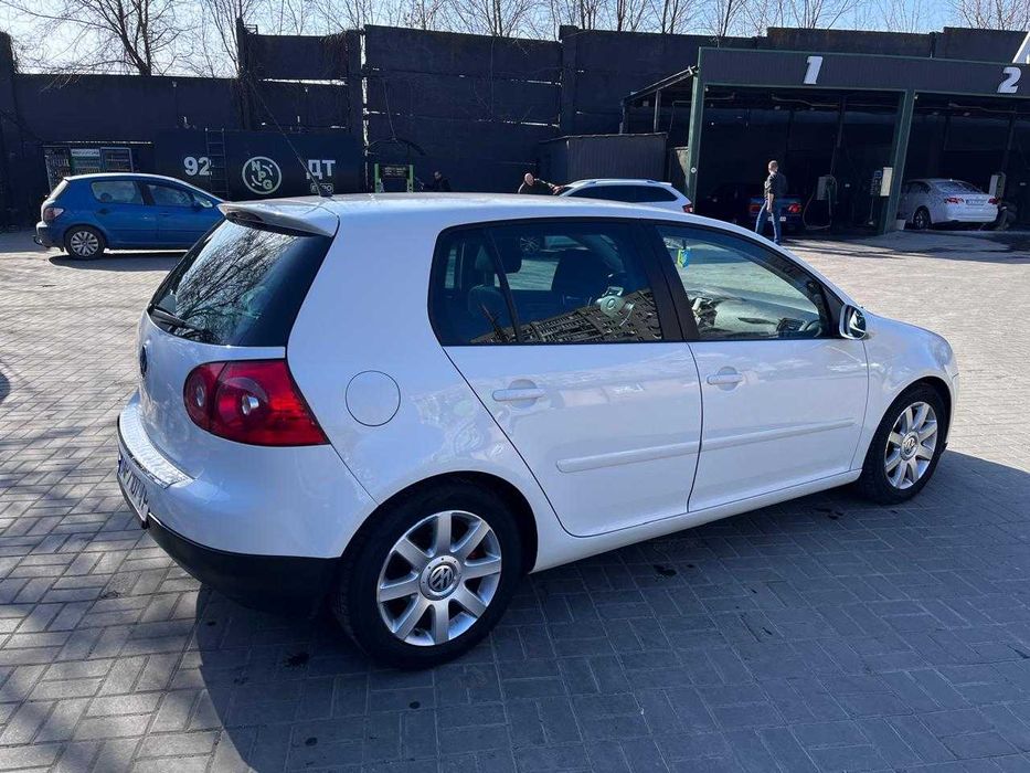 Volkswagen GOLF 5 GT