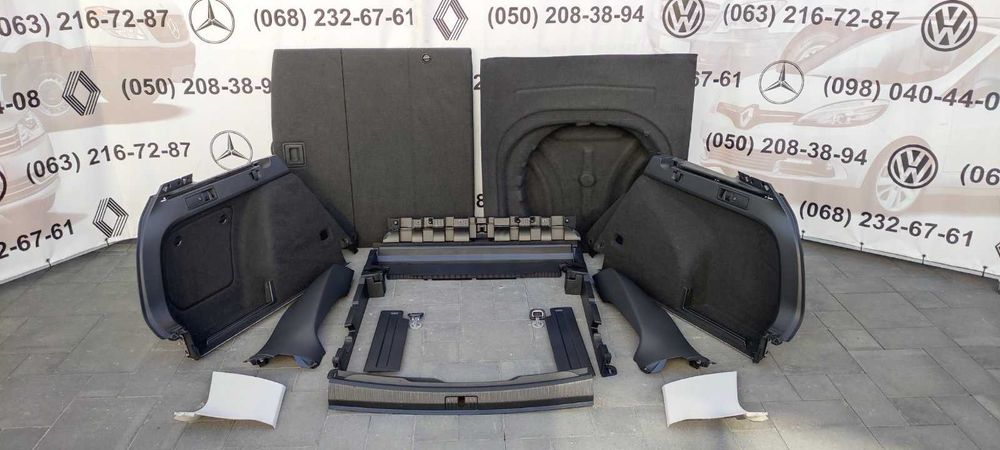Golf 7 комплект багажника 5G9867427 фальш пол