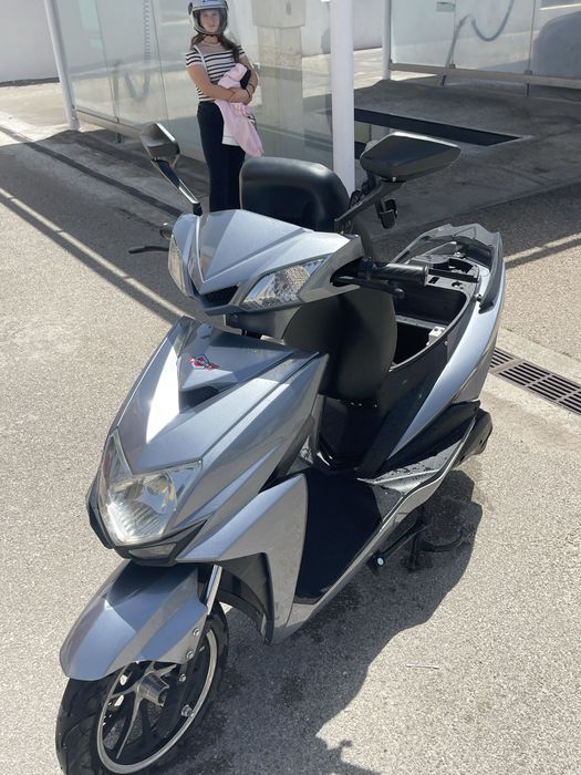 RESERVADA! Moto eletrica motobike
