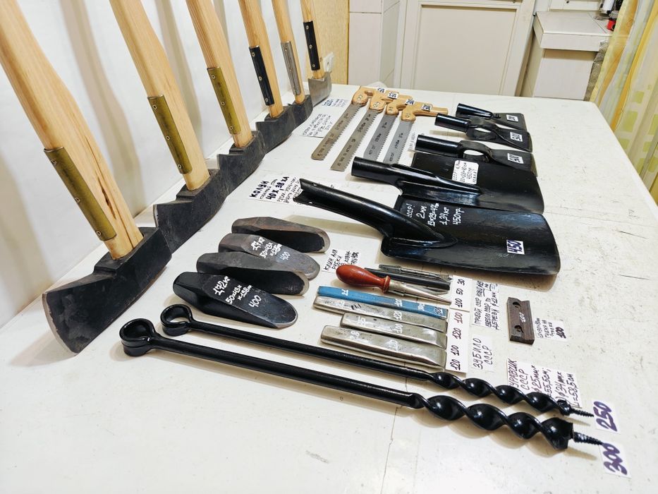 Колун 40Х клин ножовка лопата СССР ледоруб из топора буравчик для сада