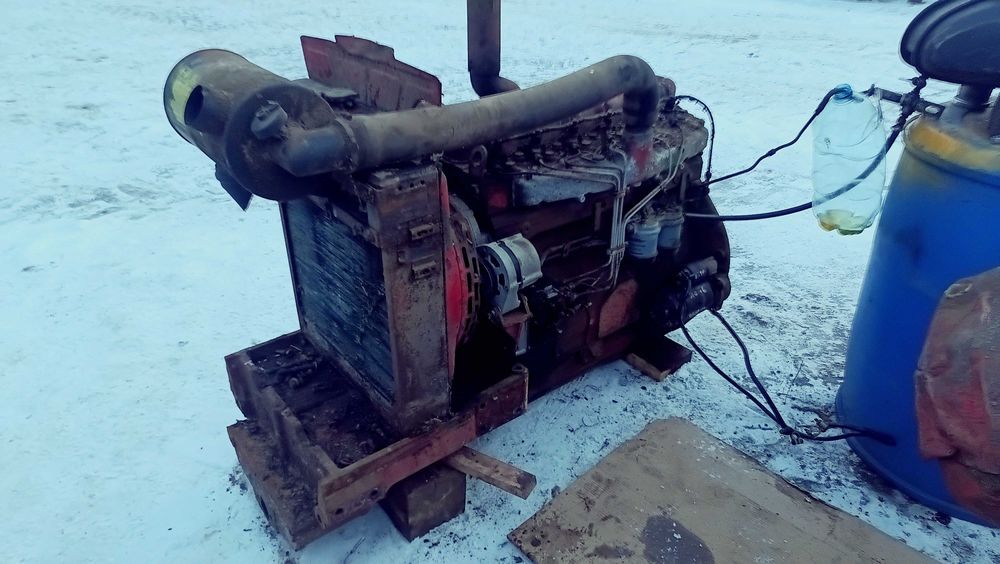 International 1046 i 1055 silnik motor DT 358 i 1056 i 955 IHC 6 cyl