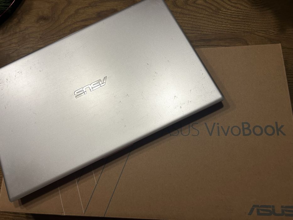 Computador ASUS VivoBook 15