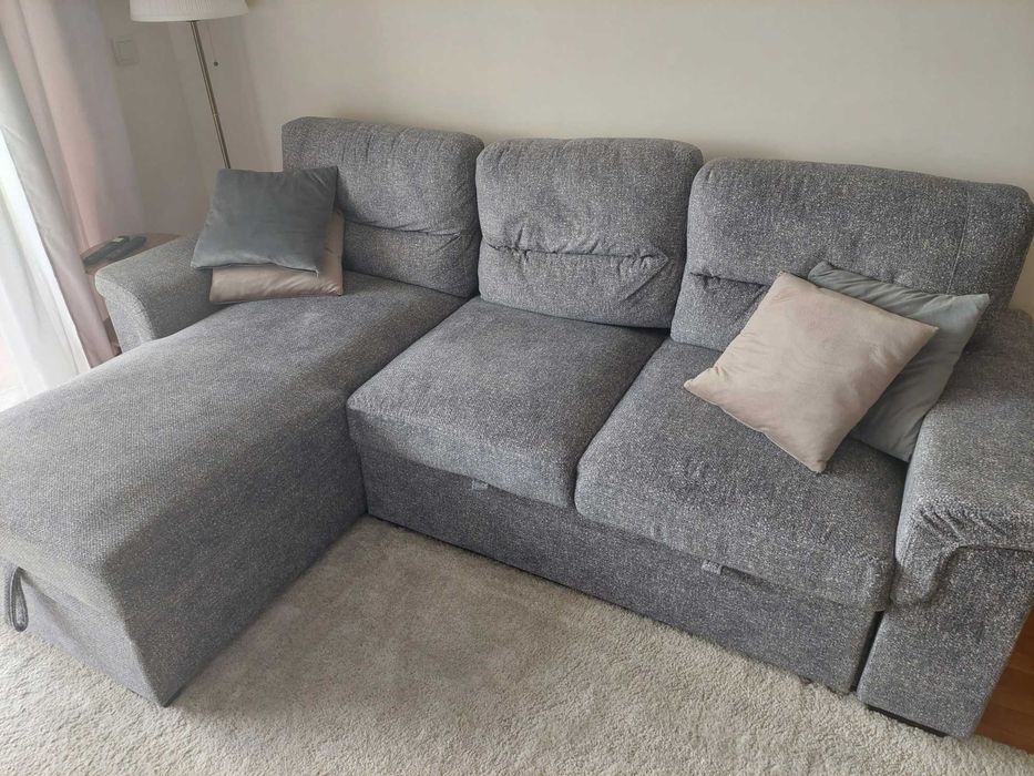 Sofá cama com chaise