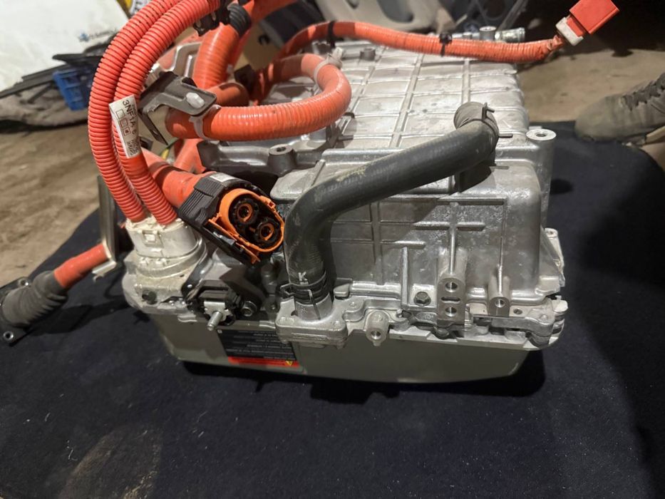 Пдм Nissan Leaf модуль зарядки 13-22 роки 3.6;6.6 чадемо  в наявності!