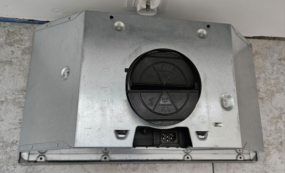 Okap wysepkowy Bosch DLN53AA70/02