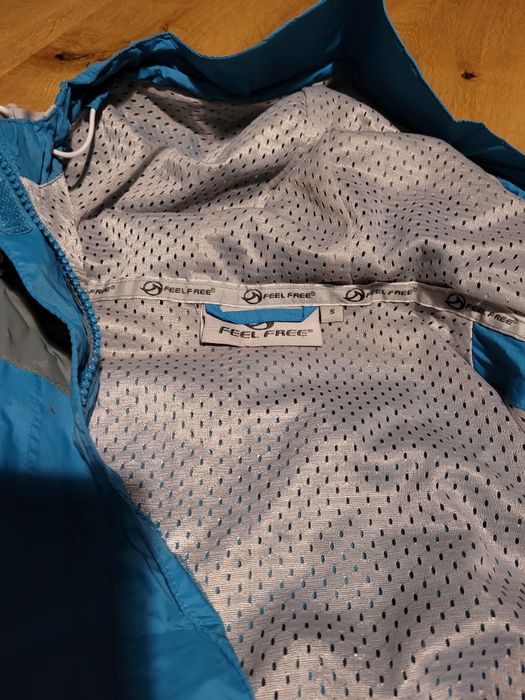 Kurtka sportowa na rower, trekking. Przeciwdeszczowa rozm. S