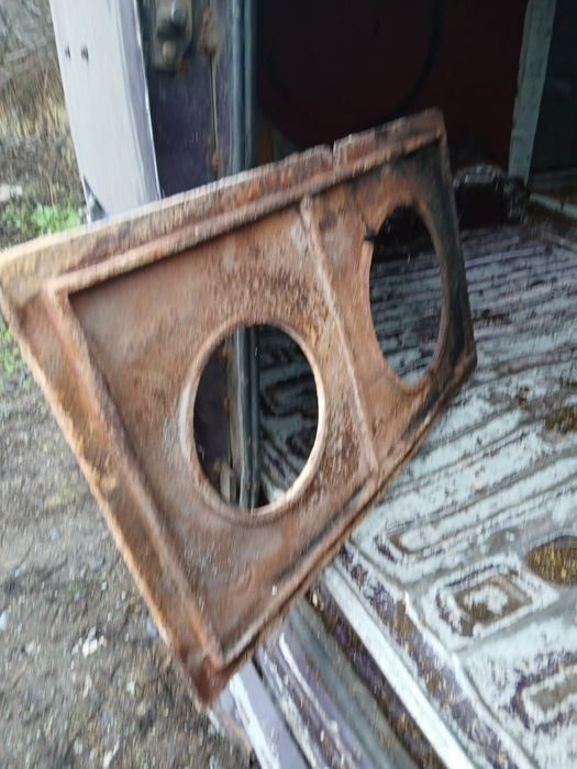 Продам чугунную плиту