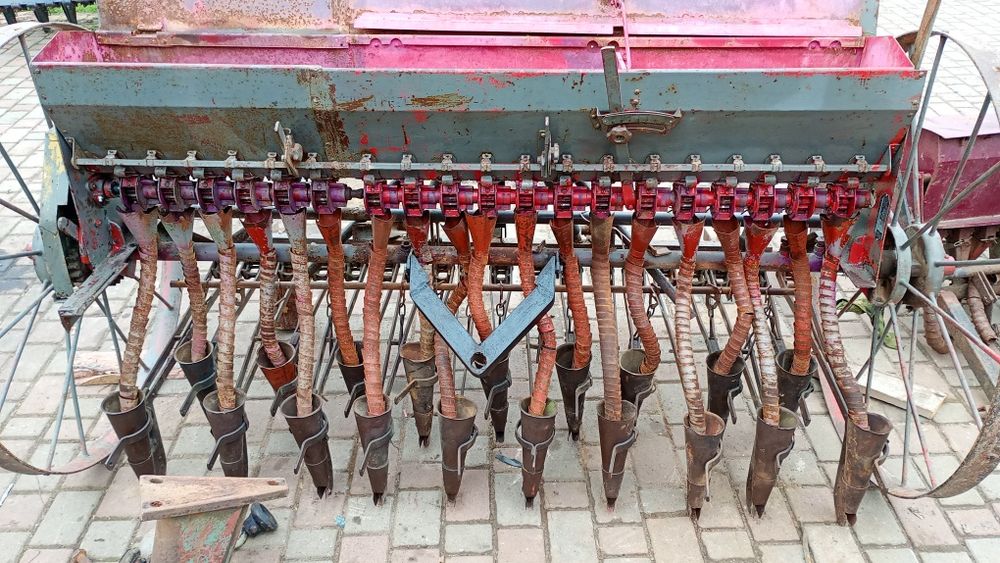 Продам сівалки 17  19 лійок