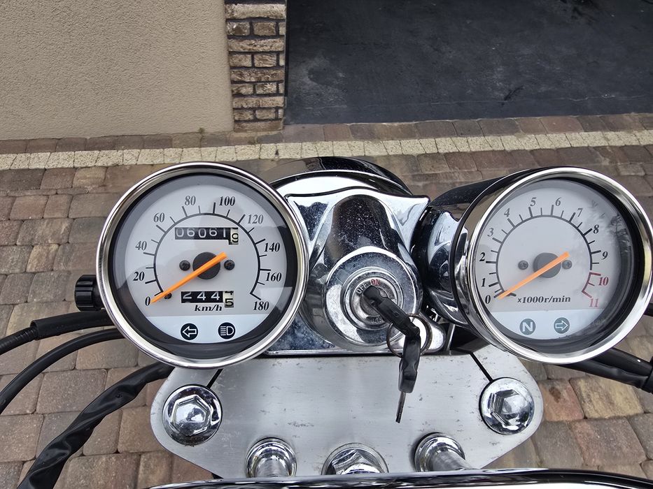 Daelim VL 125 KAT B,6tys km!!!