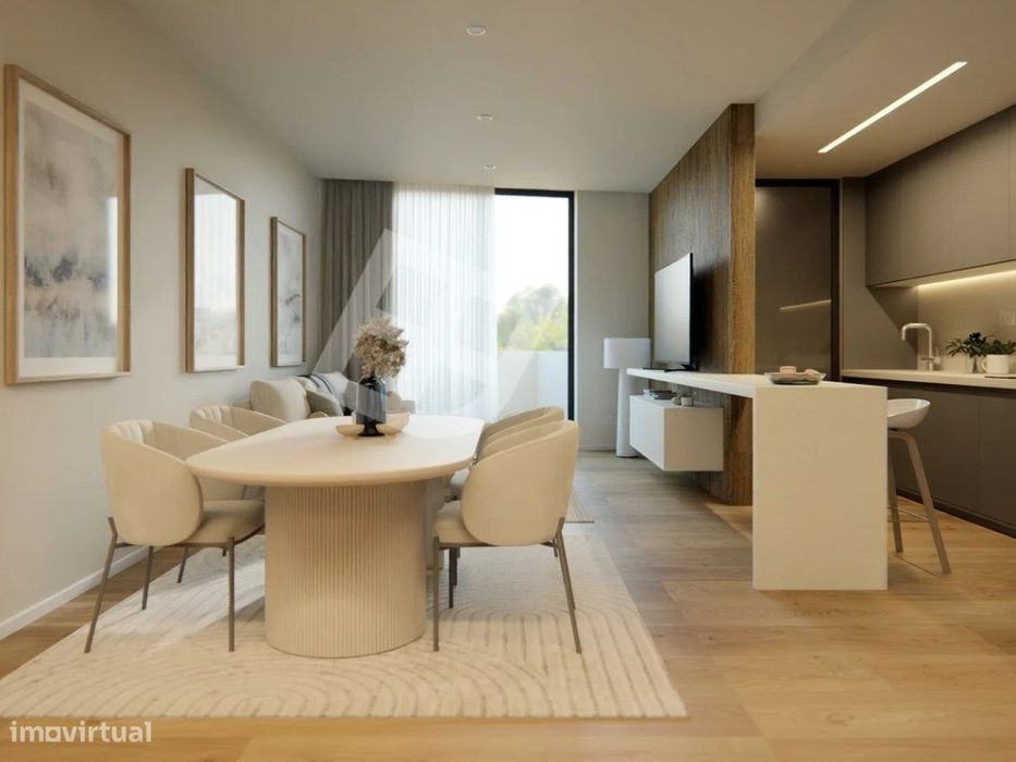 Apartamento T2 c/ Varanda - Centro Oliveira do Bairro